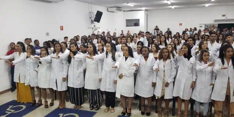 o que é a cerimonia do jaleco